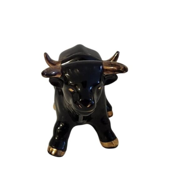 Japan Black Ceramic Bull Figurine With Gold Accents # 1880 mark at bottom - Picture 4 of 7
